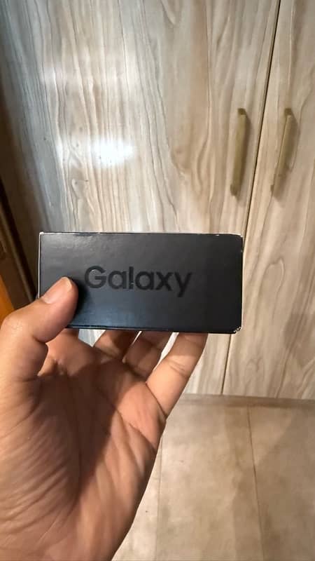 Galaxy budpro with box 4