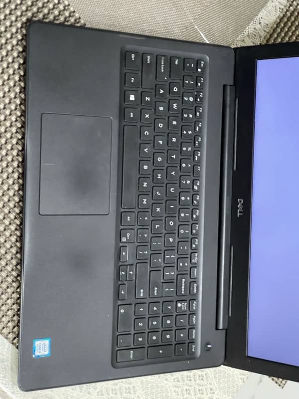 Dell lattitude (3590) 8GB/ 1TB 1