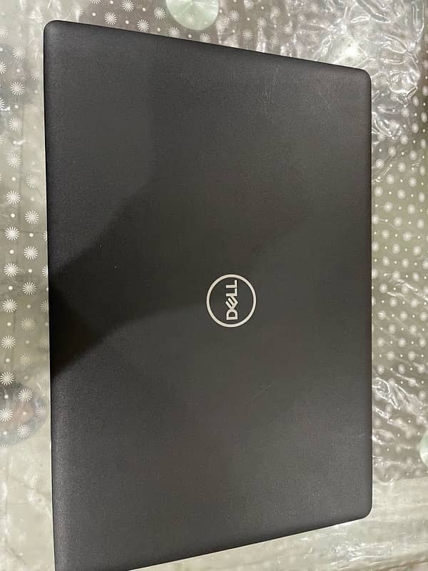 Dell lattitude (3590) 8GB/ 1TB 2