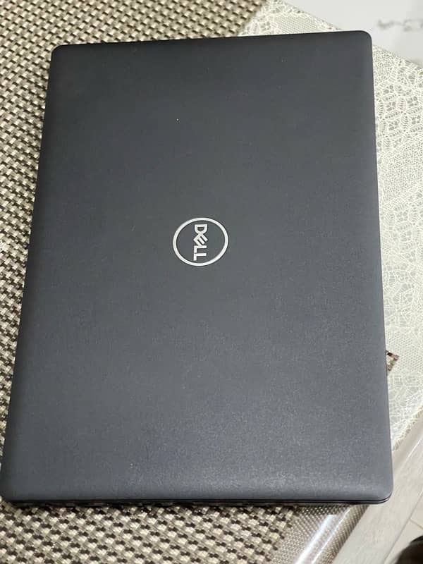 Dell lattitude (3590) 8GB/ 1TB 7