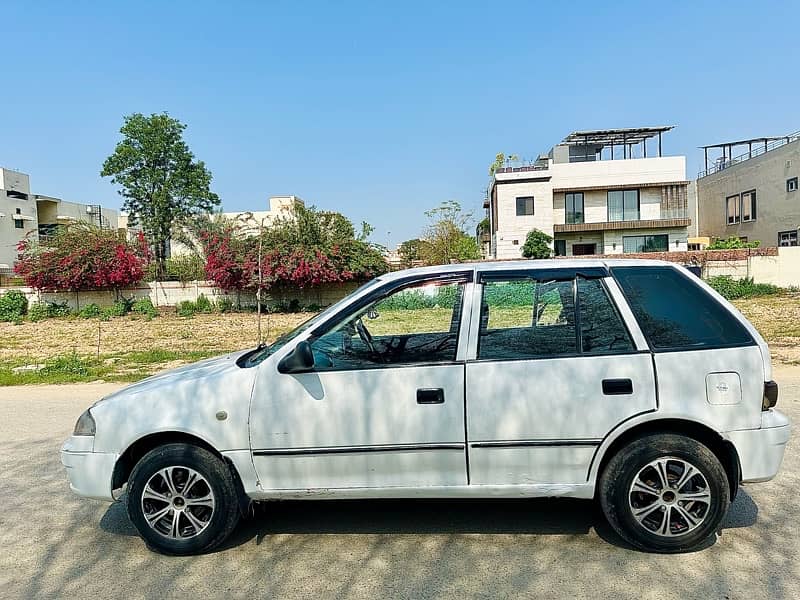 SUZUKI CULTUS VXR 6