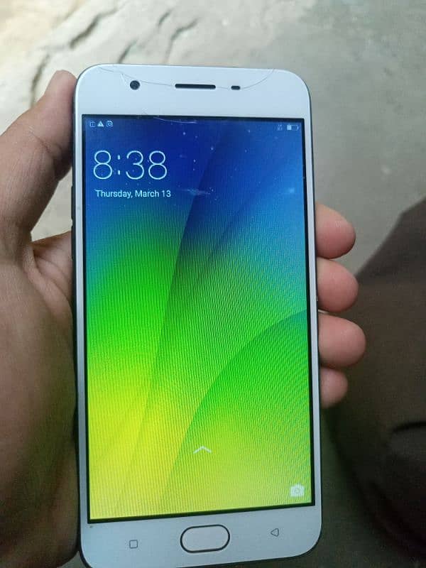 Oppo A57 4/64 pta aproved kone se glass crack h 5