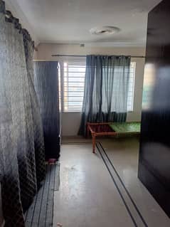 ROOM MUMMTY FOR RENT IN G-13 ALL BILLS INCLUDE IN RENT BEST FOR JOB HOLDER BOY