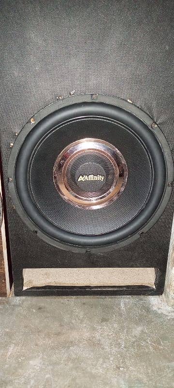 12 inch afinity subwoofer with 12 inch spekar for sale urgent 1