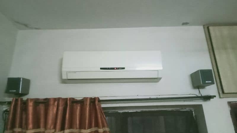 Gree 1.5 ton AC for Sale 0