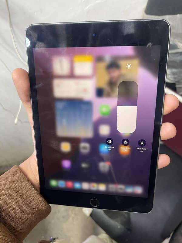 iPad Mini 5 10by10 2