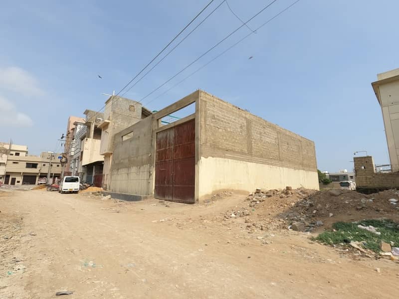 400 Sq Yards 22 Feet High RCC Structure Concrete Flooring The Address Is B-331, Sector 31-A, Mehran Town Extension 11