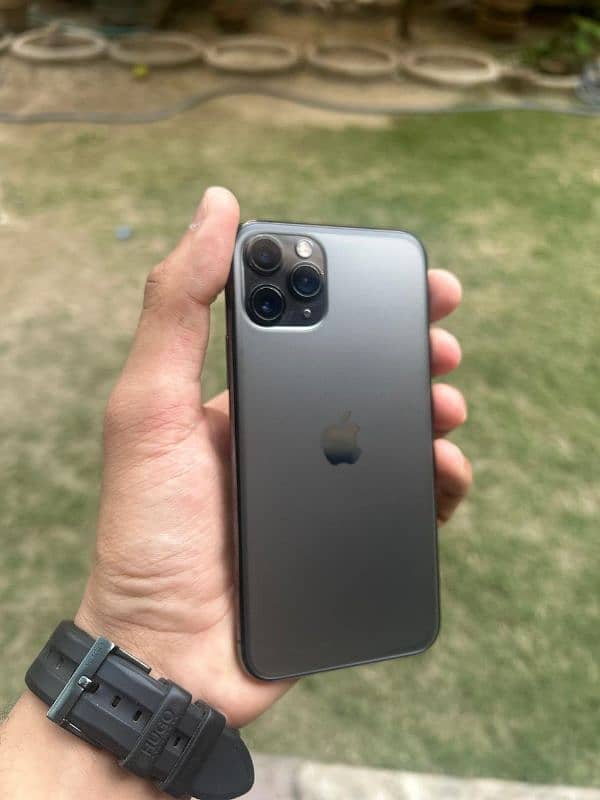 Iphone 11 Pro 64gb PTA APPROVED 5