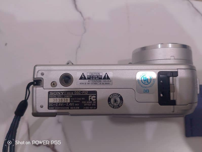 Sony cyber. shot 3.2 megapixels 2