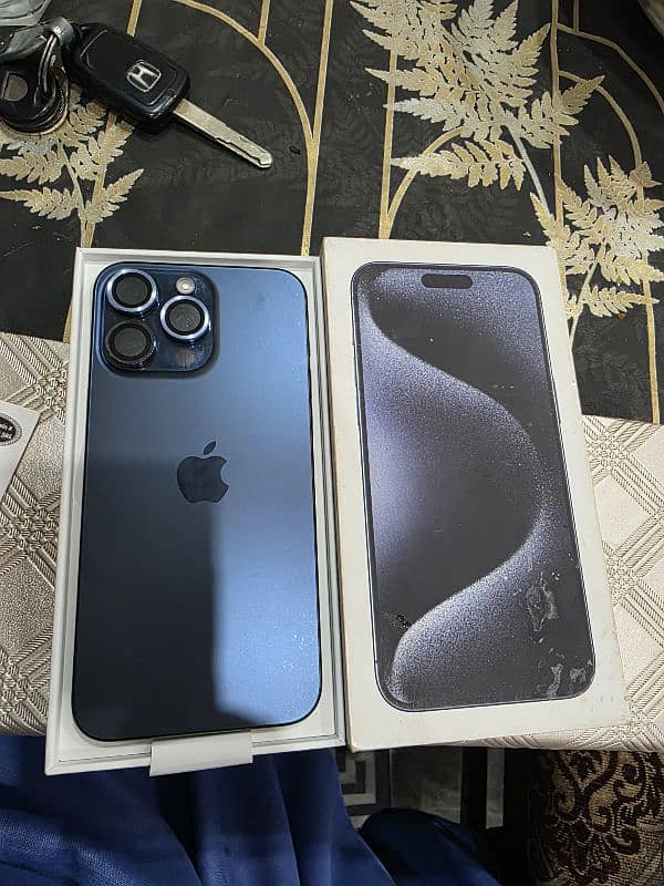 Iphone 15 pro max Complete Box 0