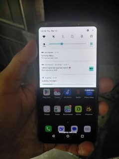 lg v30 4/64 non pta but can be patched 9/10 read ad