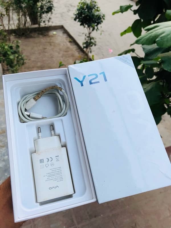 Vivo Y21 4+1/64 dual sim pta approved 03417059154 Call 2