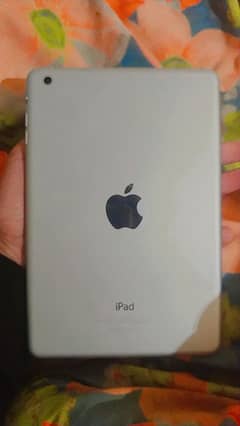 Ipad mini Urgent sale