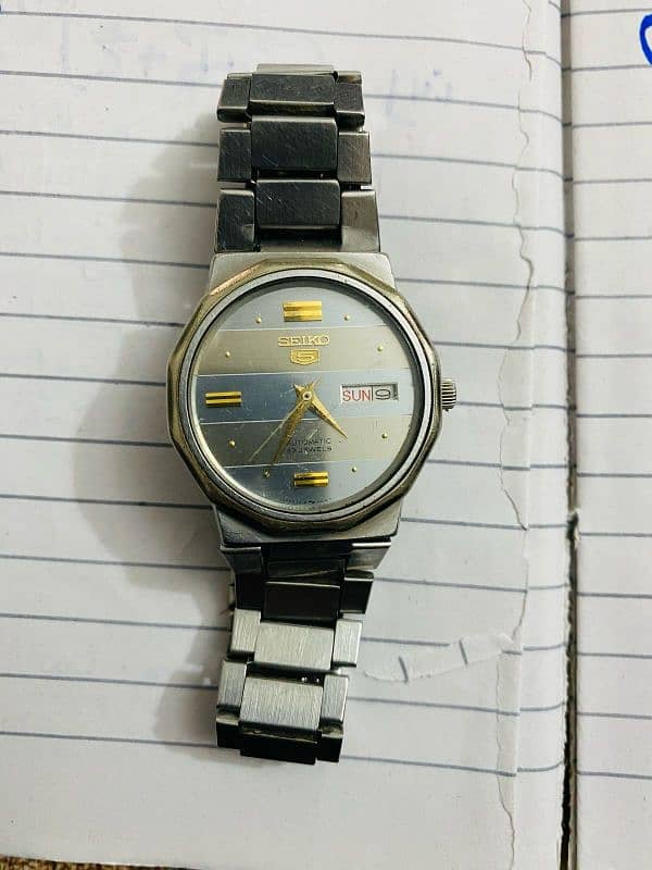 Seiko 5 watch 1