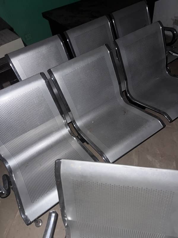 steel benches in good condition 1