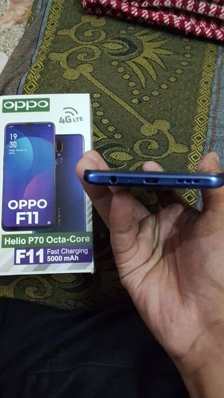 oppo f11 (8/256) gb complete box 6