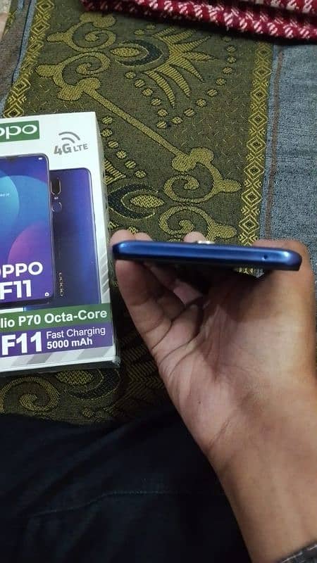 oppo f11 (8/256) gb complete box 7