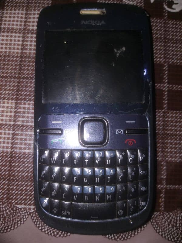 Nokia c3 mobile 3