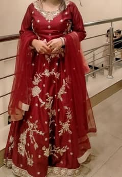 Red color lehnga/choli