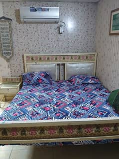 iron bed set