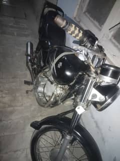 Suzuki gs 150