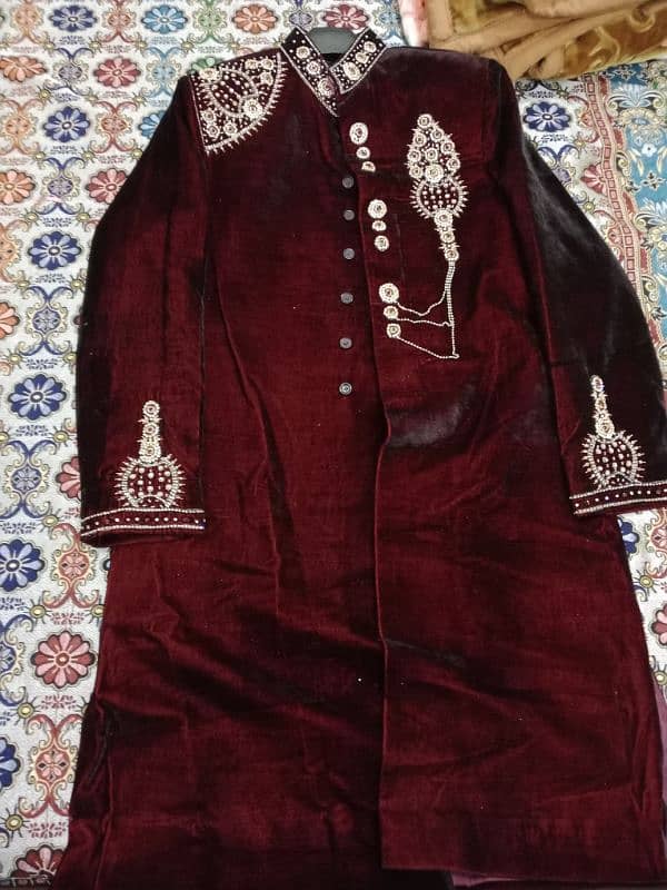 groom Dark mehroon welwat sherwani 2