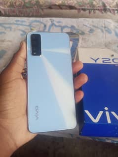 Vivo y 20 ,4/64 All ok /box ,13000@. 03006140591