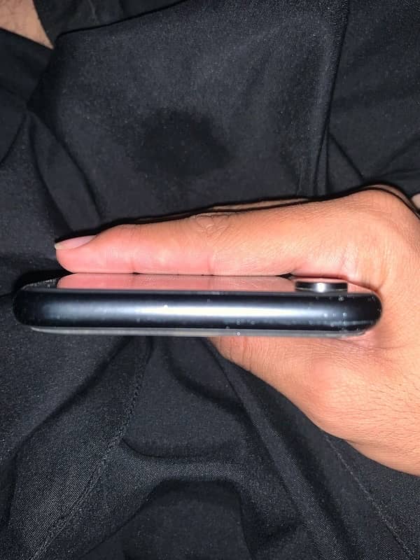 iphone xr for sell 5