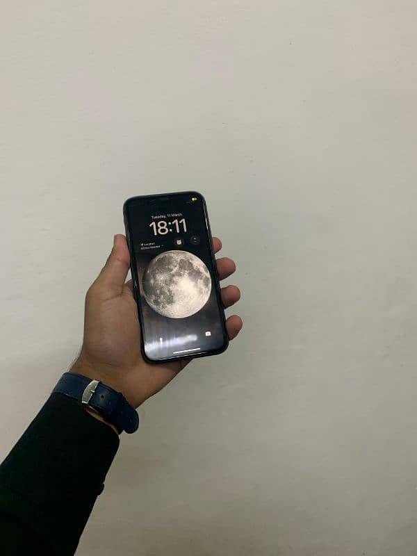 iPhone 11 Non PTA Waterpack 4