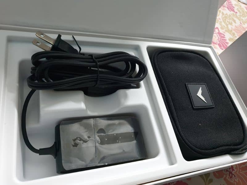 Hypervolt Handheld percussion Massage Device 6
