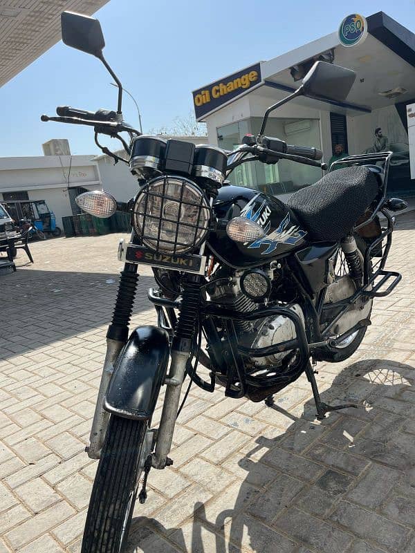 Suzuki GS 150 Ready bike 2