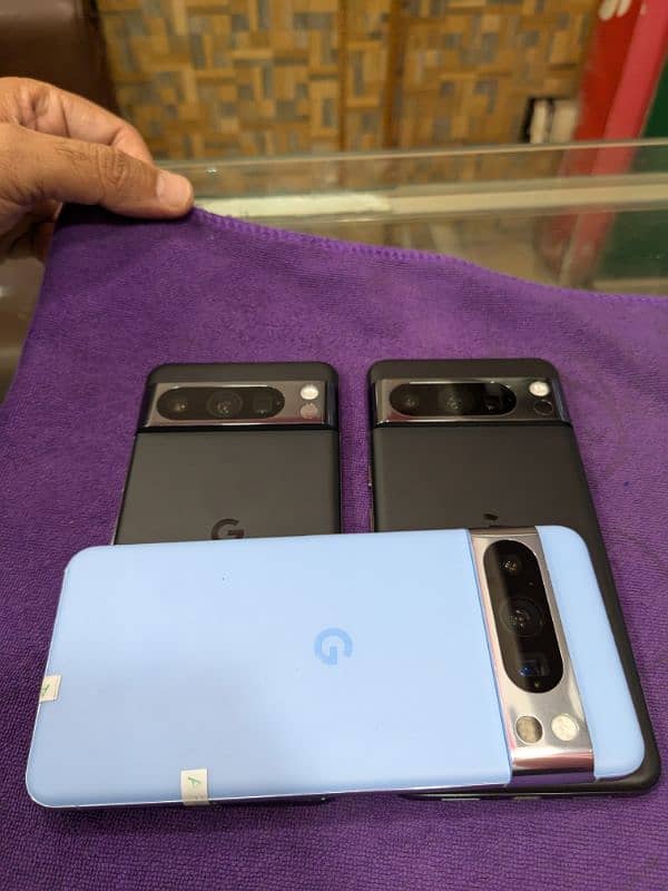 Google pixel 8 pro 1