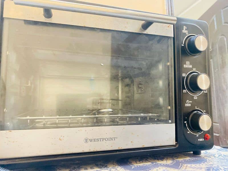 New WestPoint Oven Toaster WF2400-RD, never used 5