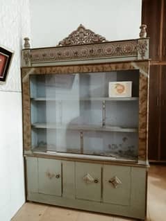 showcases in wooden for sale