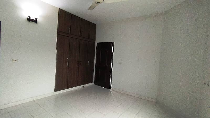 4-Bedroom House For Rent In Askari 11 Lahore 8