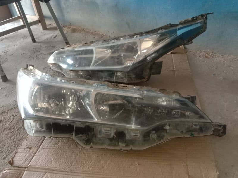 Toyota Corolla GLI front Light Bumper gierl original 2019 model 10