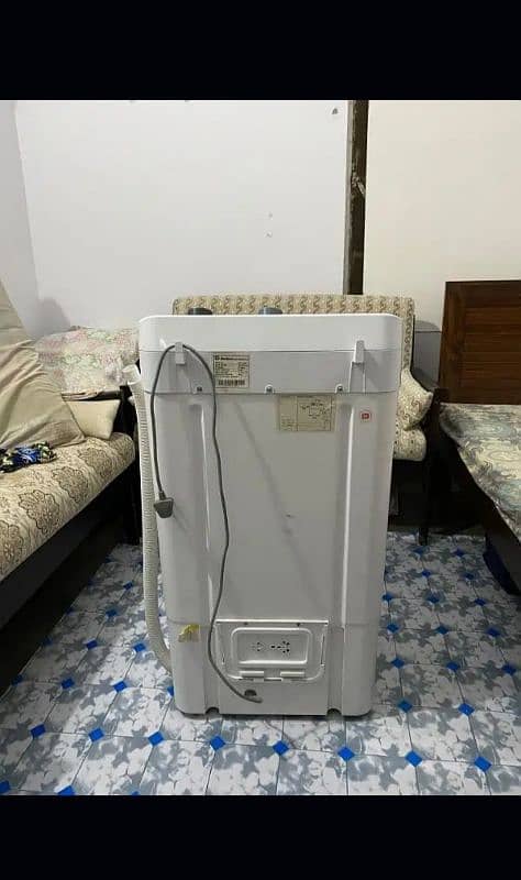 Washing Machine Dawlance 3