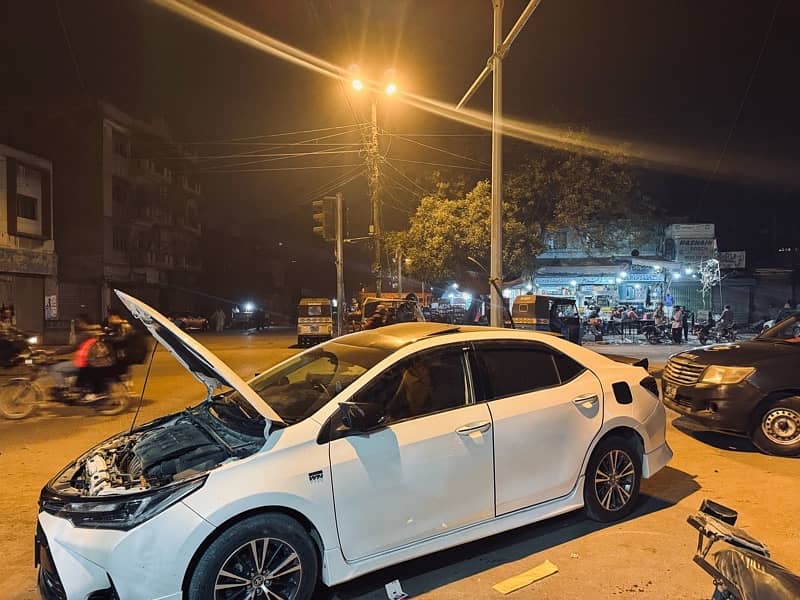 Toyota Altis Grande 2018 16