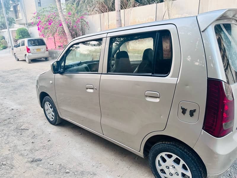 Suzuki Wagon R 2018 4