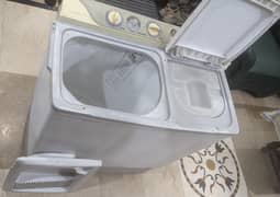 Semi Automatic Washing Machine and Spinner