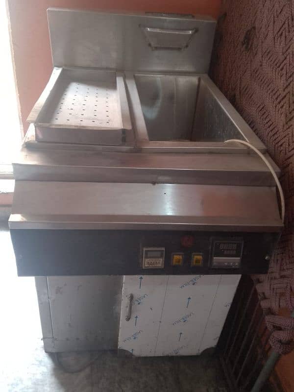 Shawarma barger counter Frier 03000843002 9