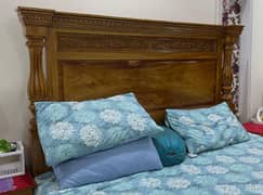 solid sheesham wood bed set with dressing and side tables