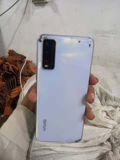 Vivo V21 Use 4/ 64 glass Normal break