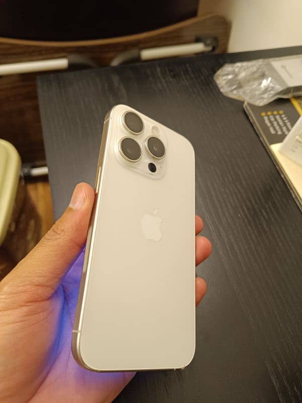 Iphone 15 pro 128gb 0