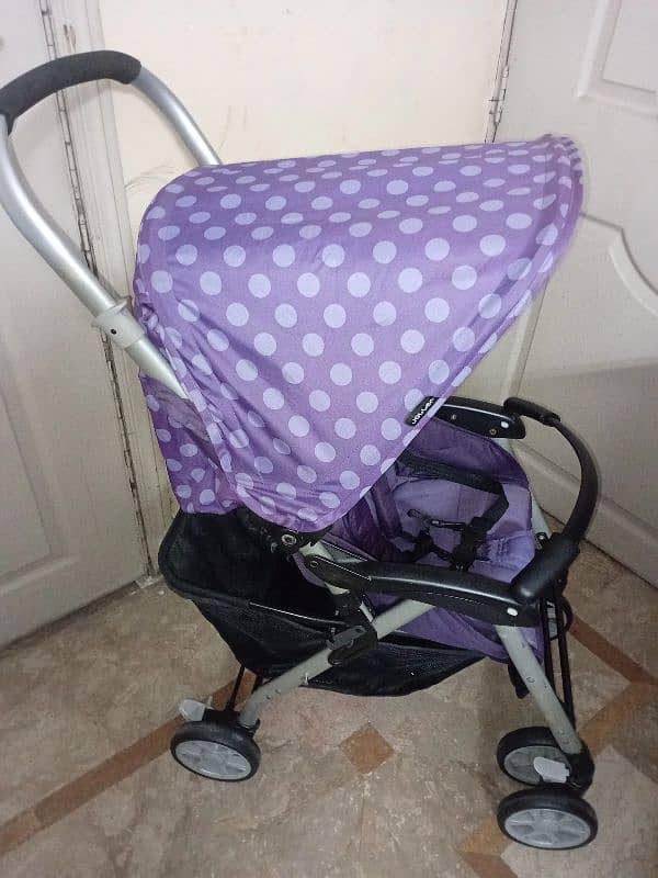 jollen brand in excellent condition baby pram 4