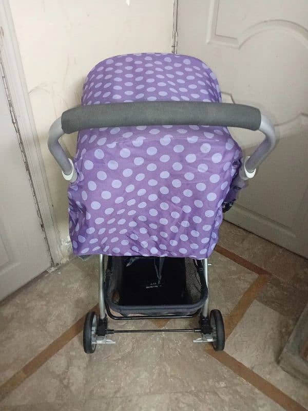 jollen brand in excellent condition baby pram 5