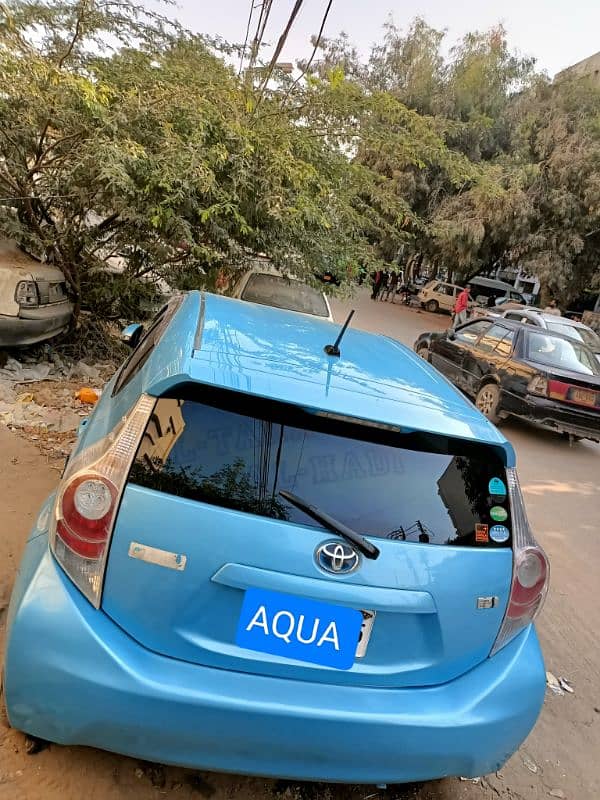 Toyota Aqua 2014 4