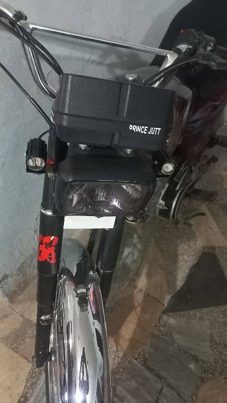 honda 125 22 modal he jis ne lena ho wohi rabta kary 6