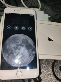 iPhone 8 plus non PTA urgent sale