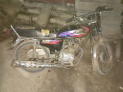 Crown 125 10/08 urgent for sale